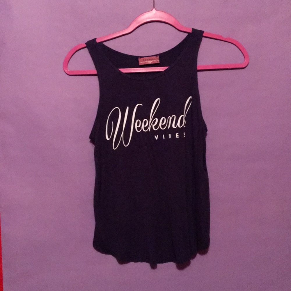 Navy blue top cute for the weekend lol💕